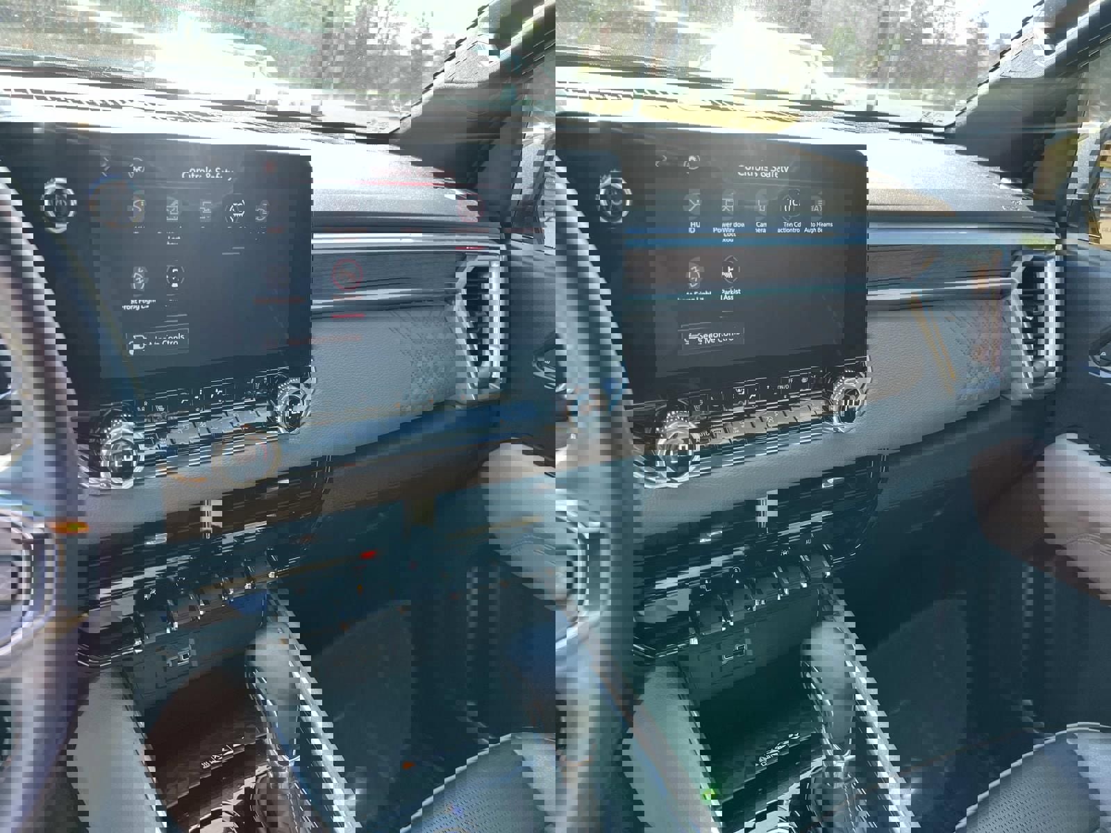 2024 GMC Canyon Denali