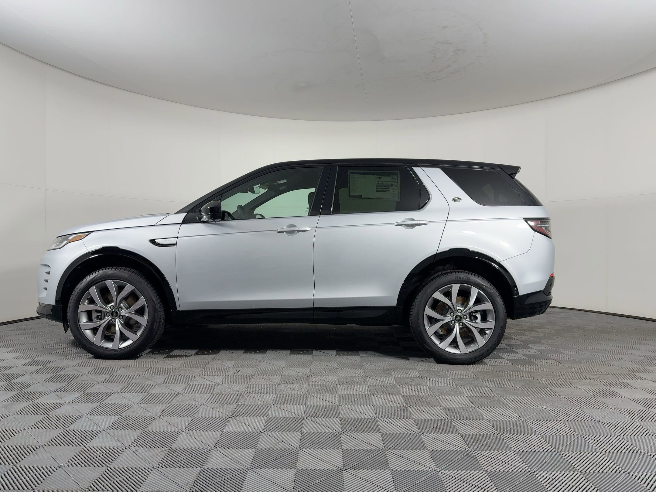 2026 Land Rover Discovery Sport Landmark