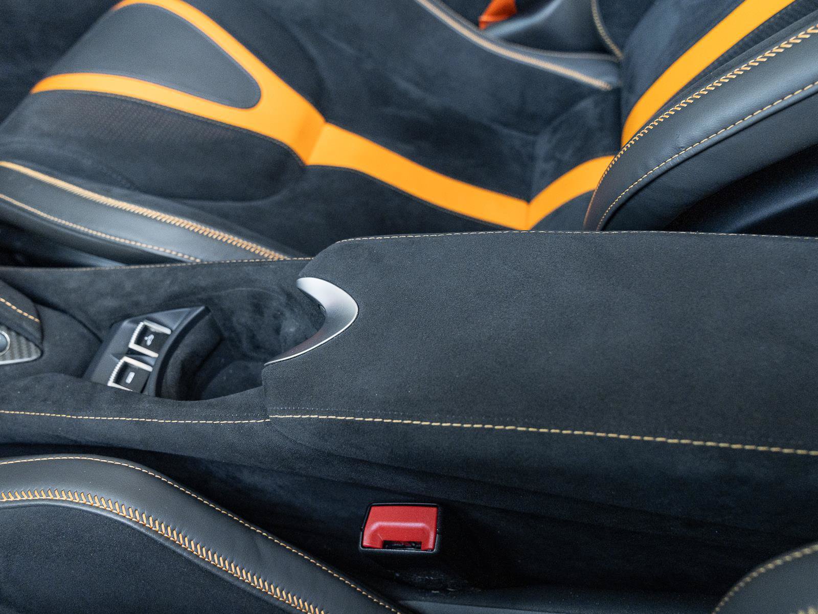Used 2022 McLaren 720S Performance photo 52