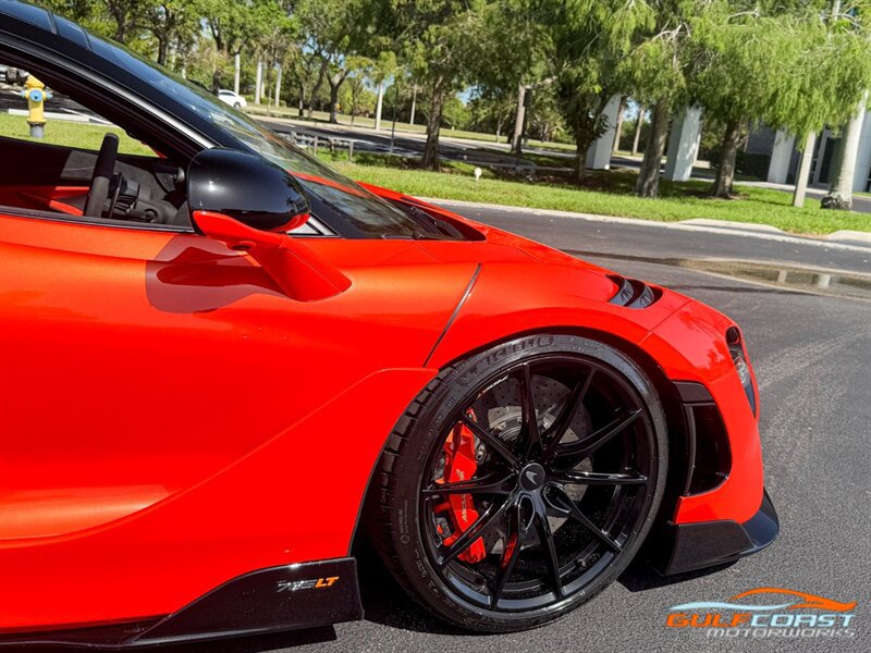 Used 2021 McLaren 765LT photo 57