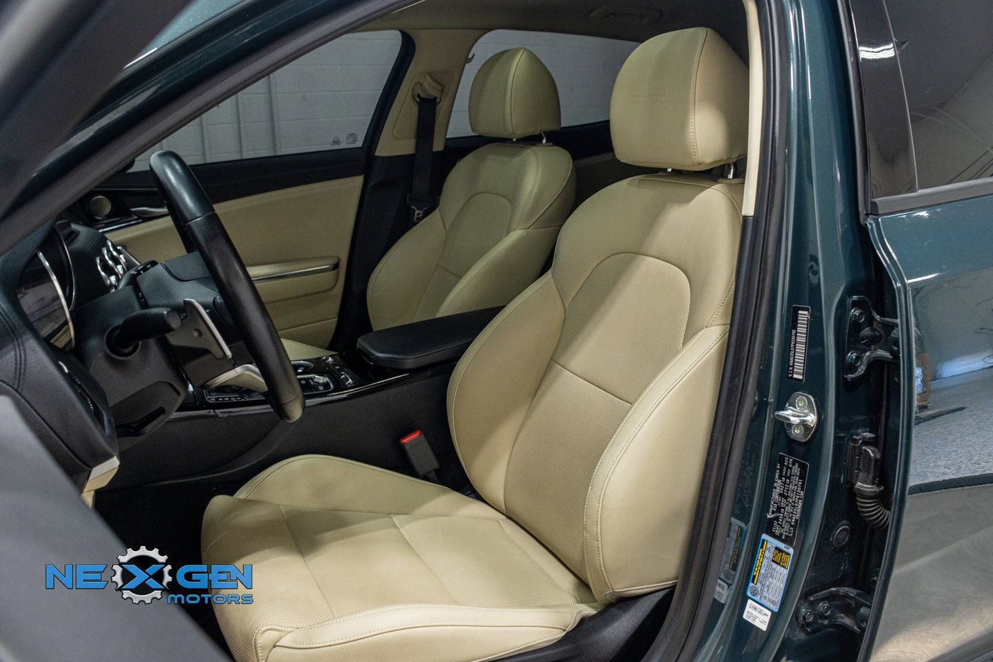 2023 Kia Stinger GT-Line