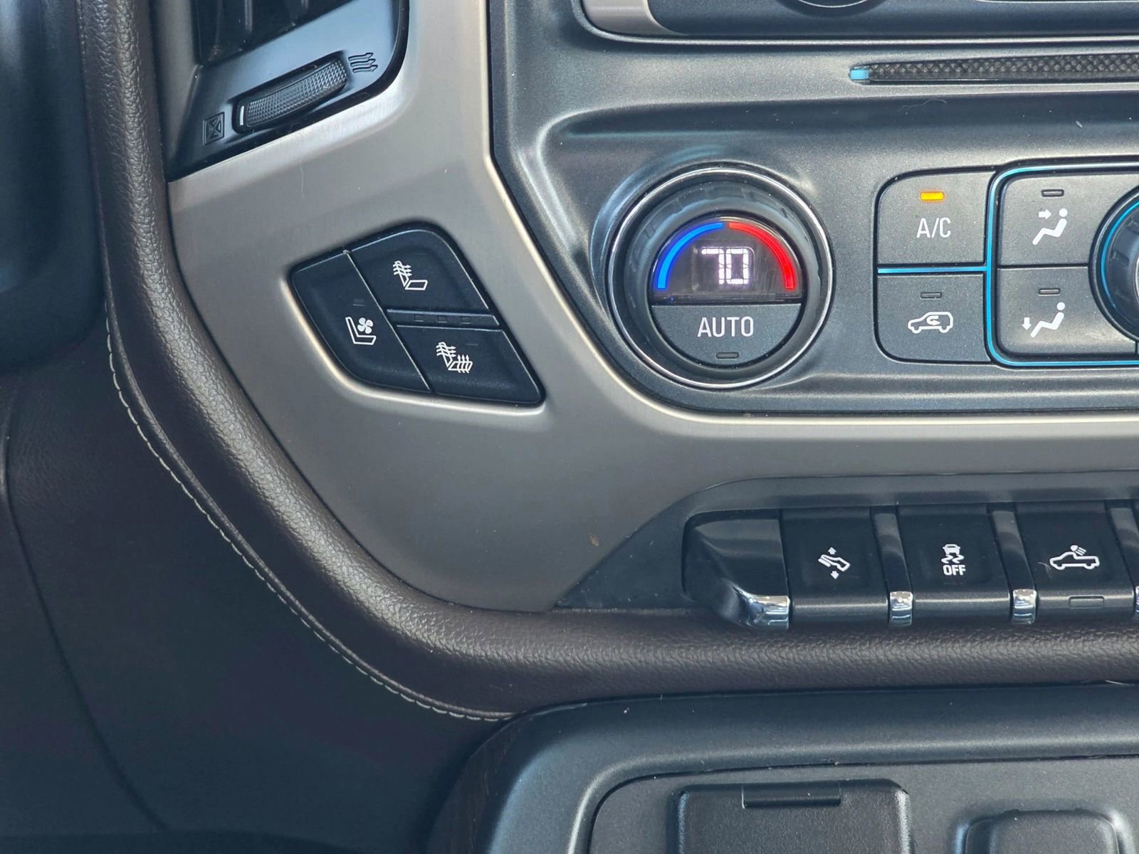 2017 GMC Sierra 3500 Denali