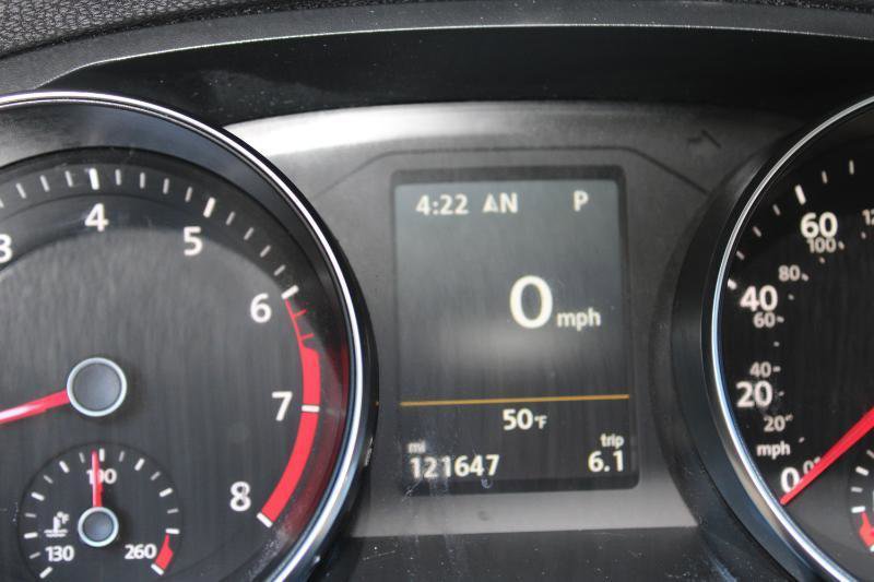 2019 Volkswagen Passat 2.0T SE R-Line