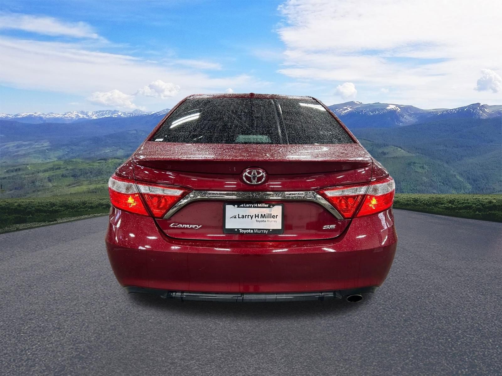 2017 Toyota Camry SE