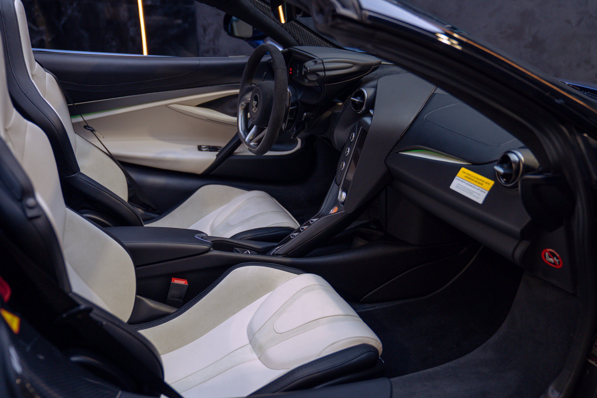Used 2026 McLaren 750S Spider photo 41