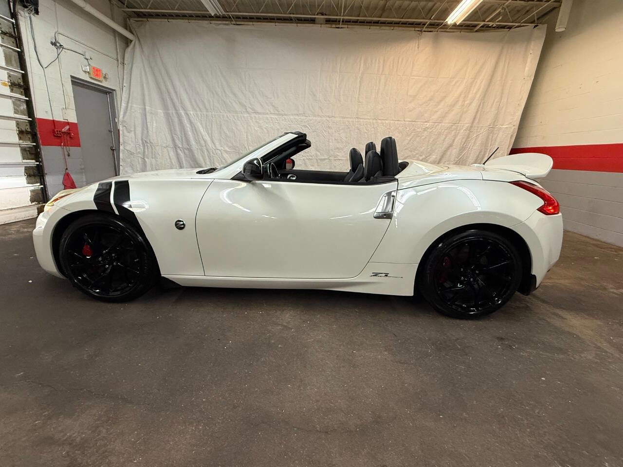 Used 2014 Nissan 370Z Touring w/ Sport Package