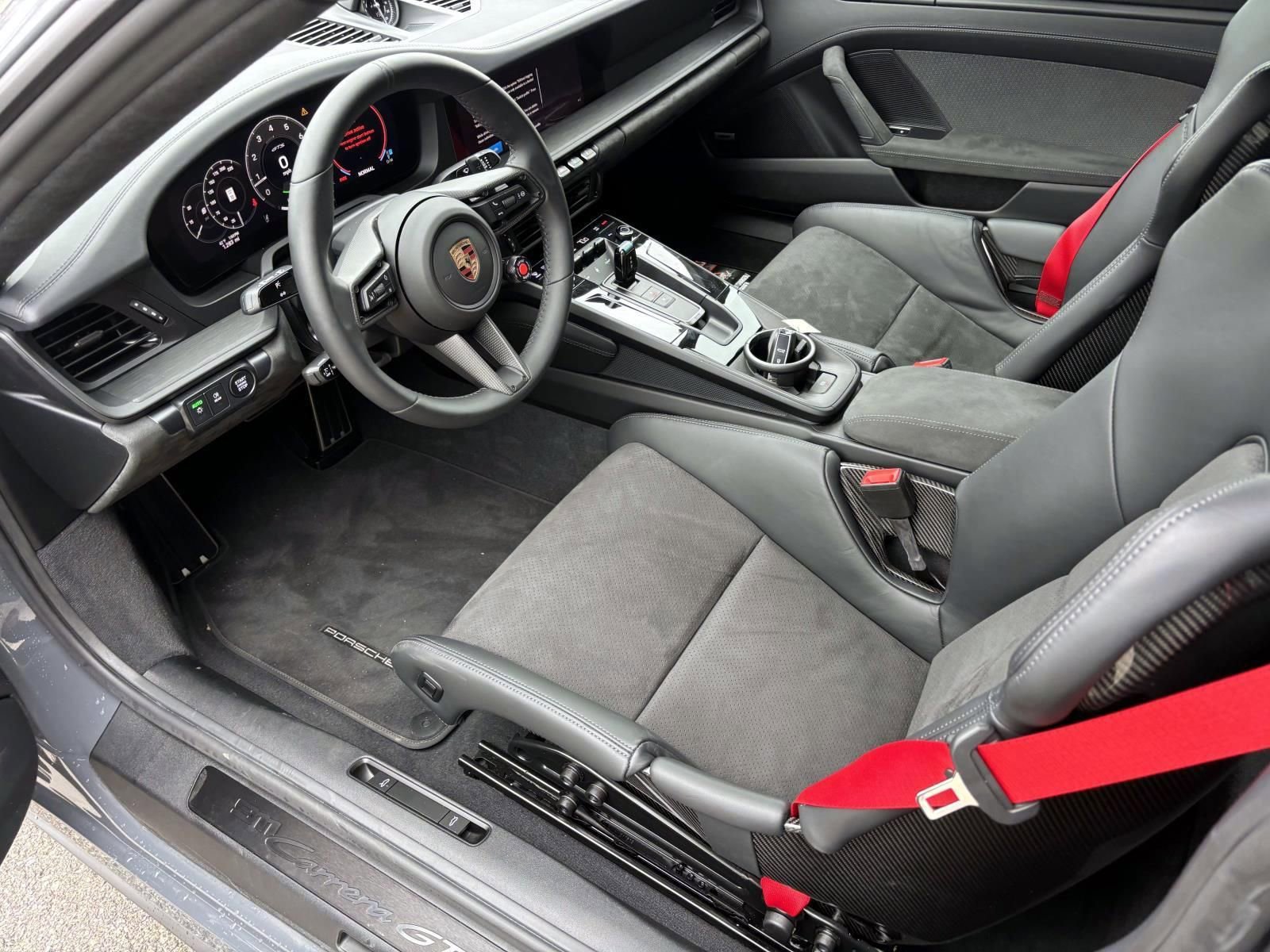 2026 Porsche 911 Carrera GTS