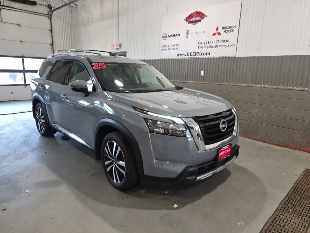 Certified 2025 Nissan Pathfinder Platinum