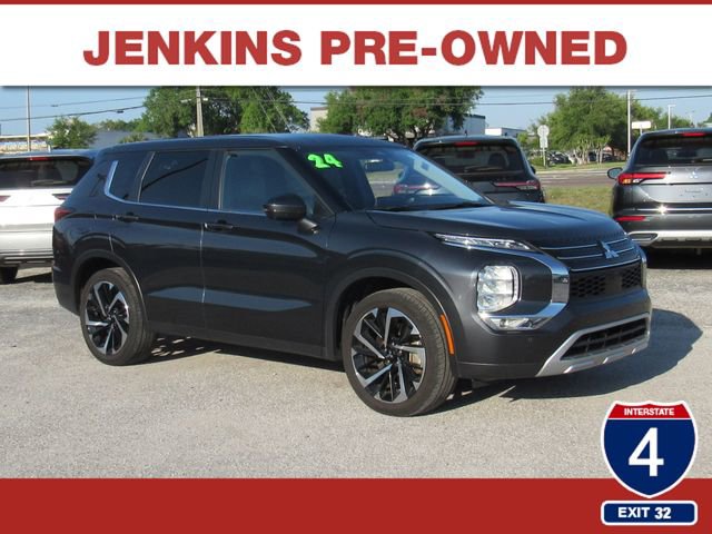 Used 2024 Mitsubishi Outlander SE