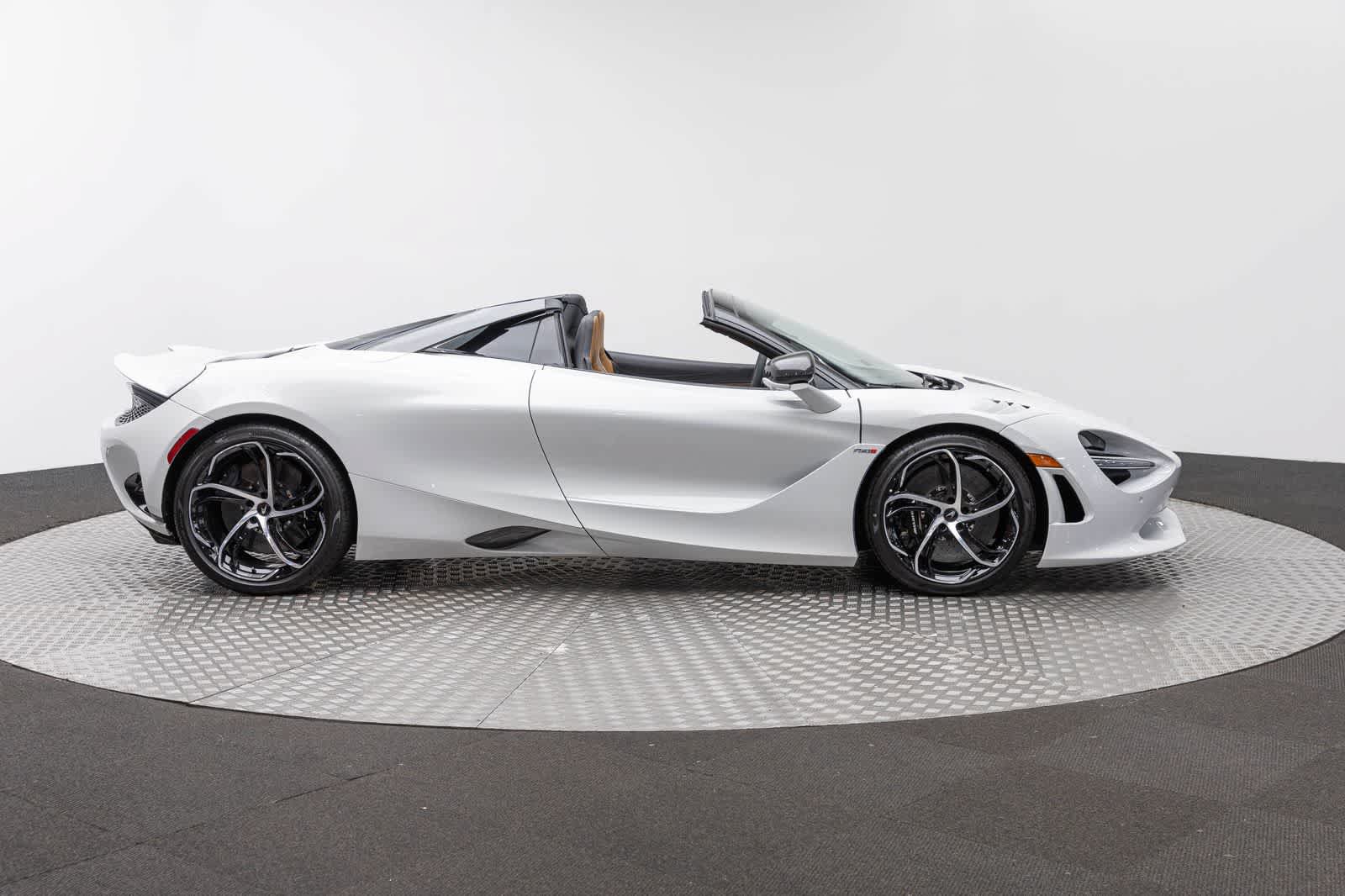 New 2027 McLaren 750S Spider photo 49