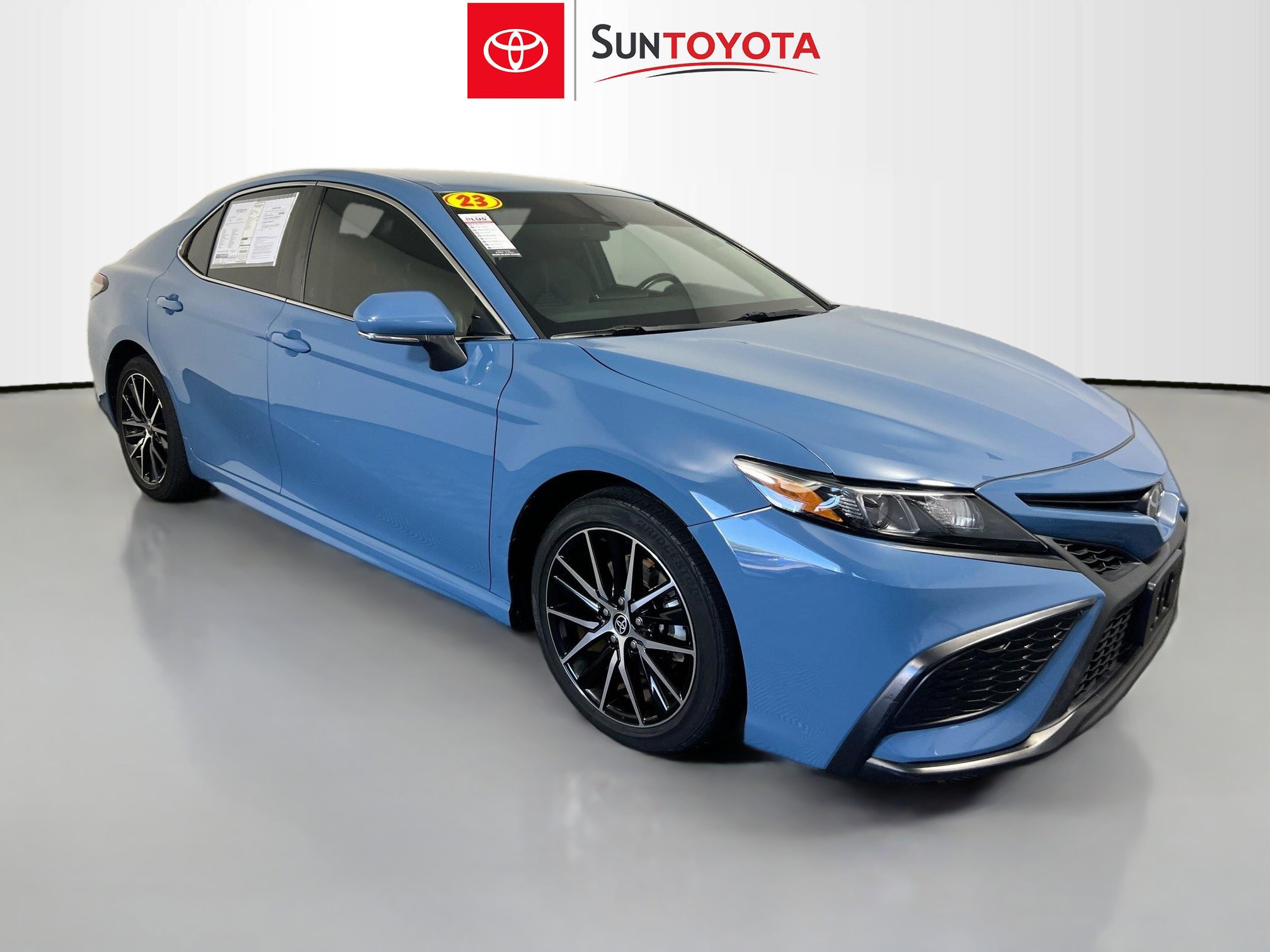 Used 2023 Toyota Camry SE