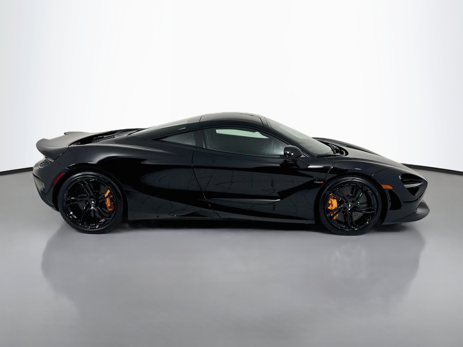 New 2027 McLaren 750S photo 9