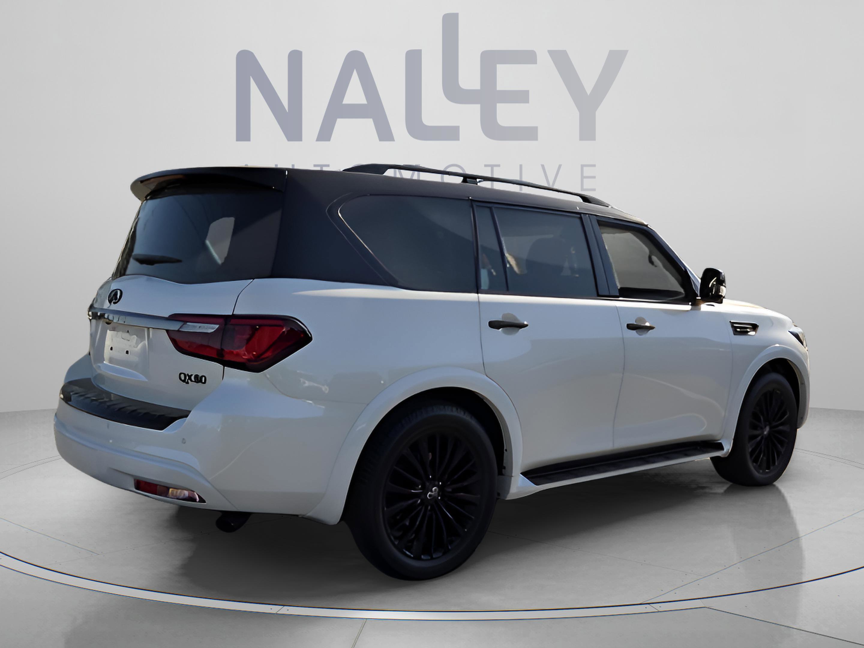 2023 INFINITI Qx80 Premium Select