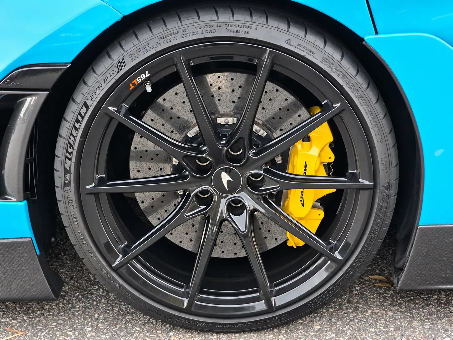 Used 2019 McLaren 720S photo 26
