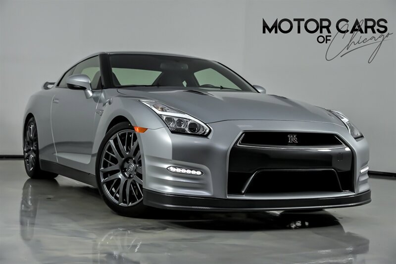 Used 2016 Nissan GT-R Premium