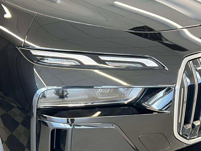 2024 BMW 760i xDrive