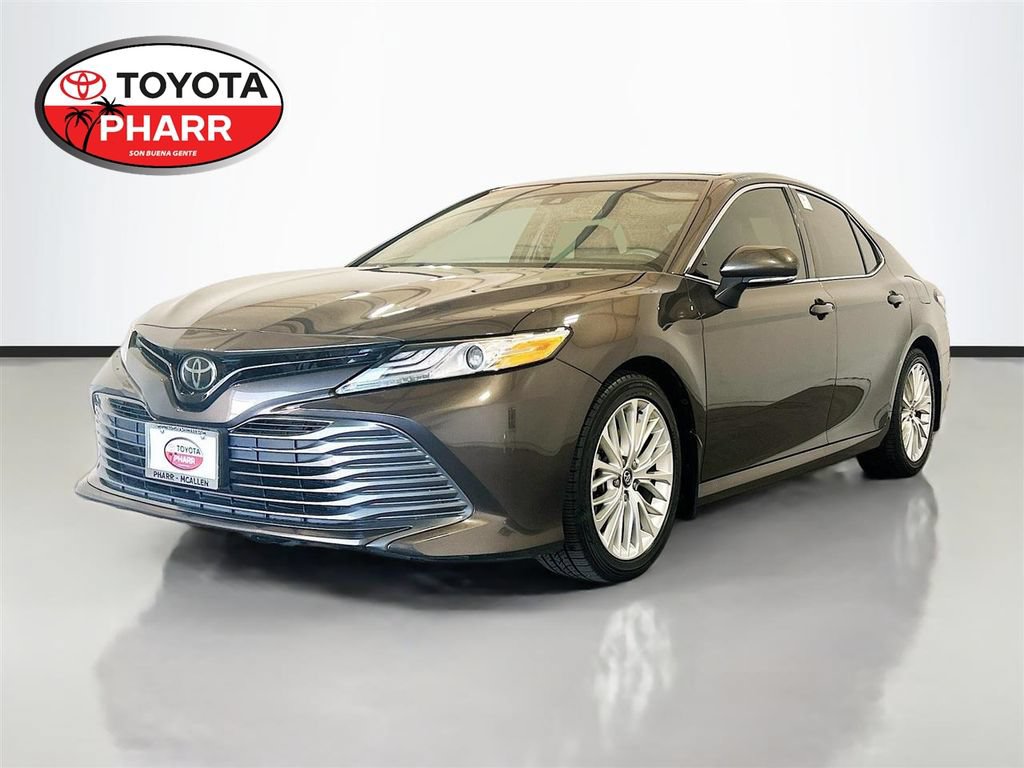 Used 2020 Toyota Camry XLE