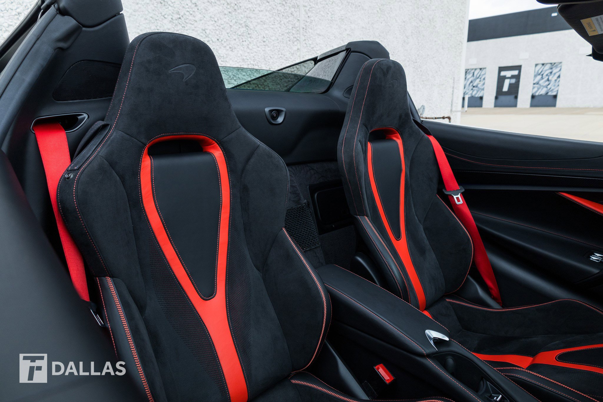 Used 2022 McLaren 720S Performance photo 37