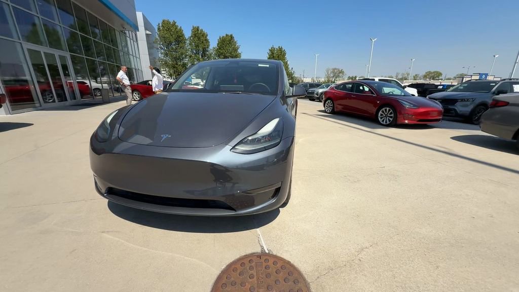 2023 Tesla Model Y Long Range