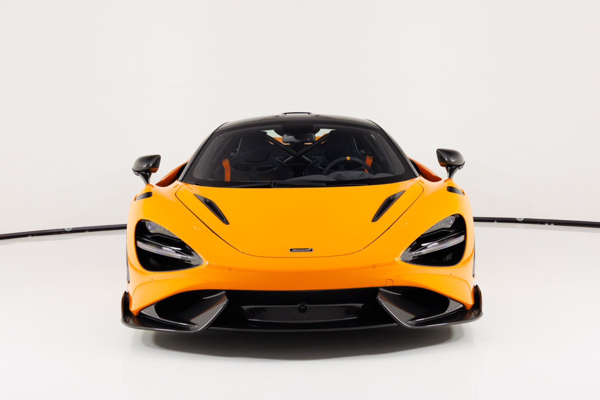 Used 2021 McLaren 765LT photo 10