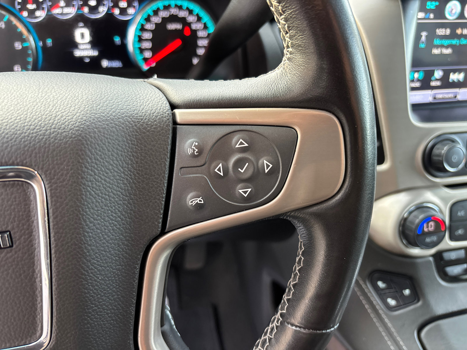 2020 GMC Yukon XL Denali