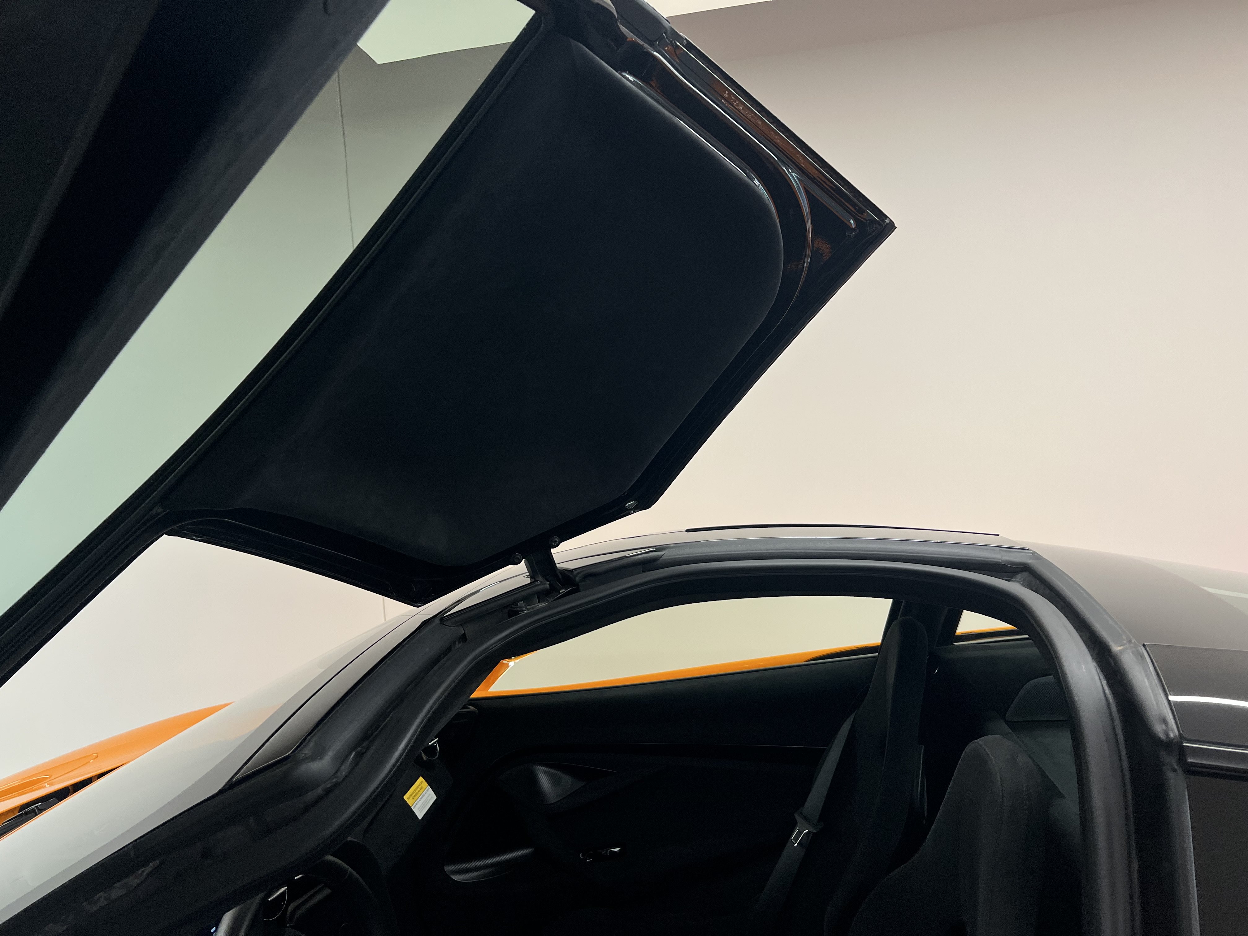 New 2025 McLaren 750S photo 38