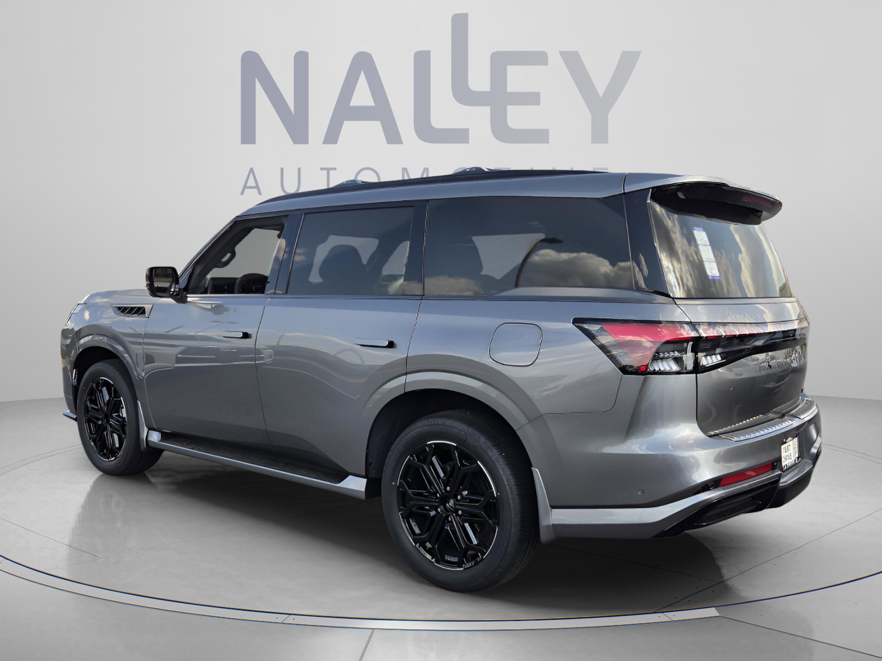 2026 INFINITI Qx80 4WD