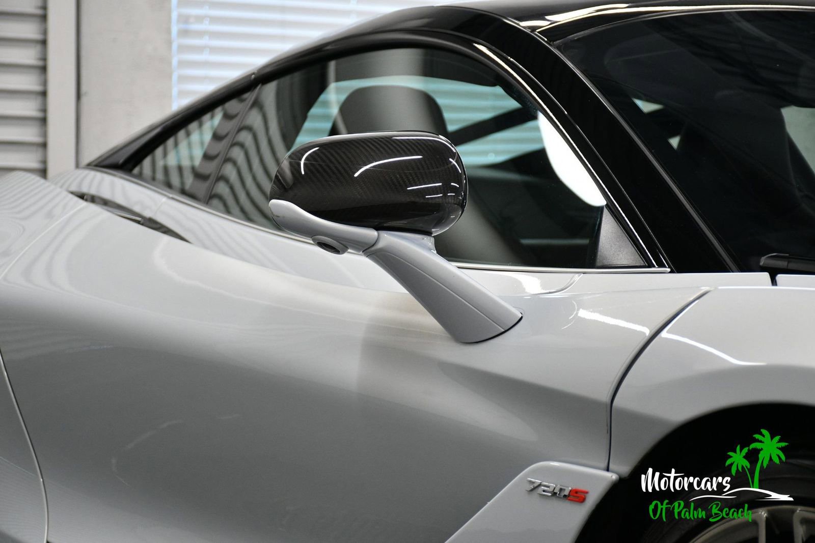 Used 2018 McLaren 720S photo 22