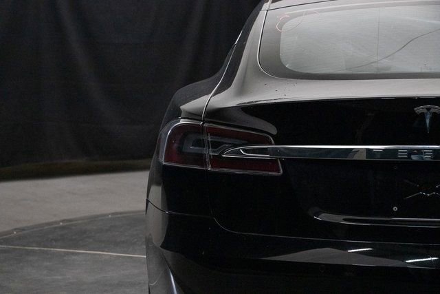 2021 Tesla Model S Long Range