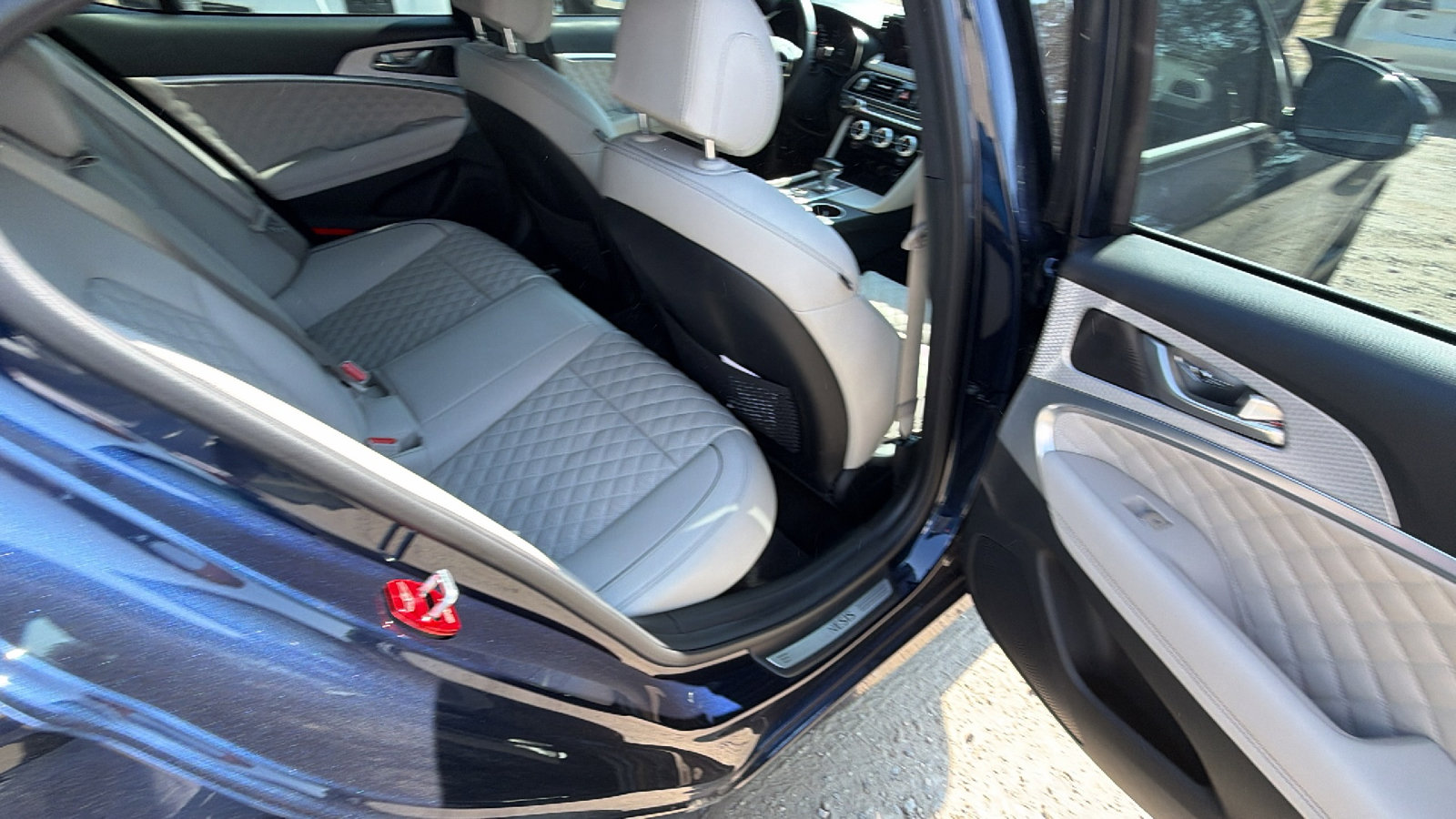 2023 Genesis G70 3.3T