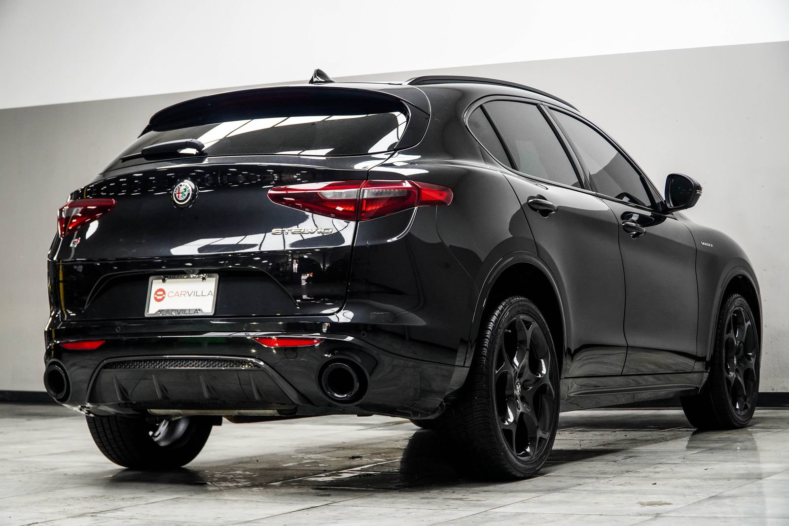 2023 Alfa Romeo Stelvio Veloce