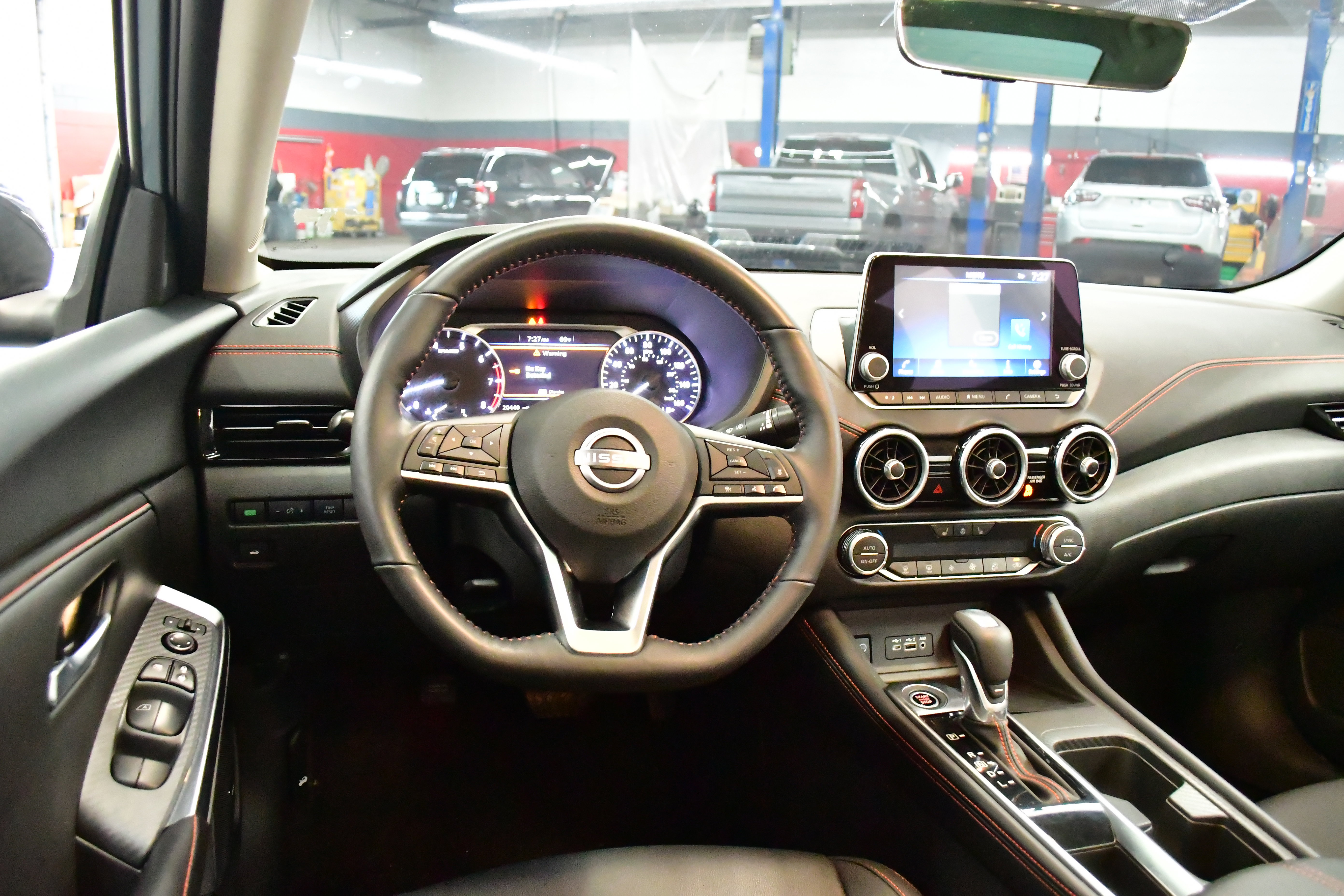 2025 Nissan Sentra SR