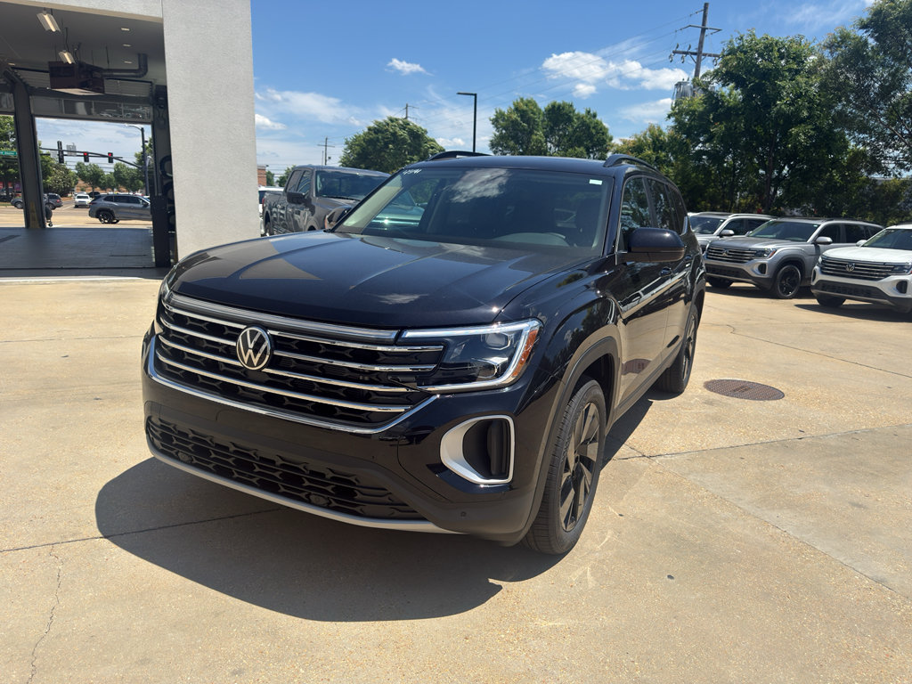 New 2026 Volkswagen Atlas SE