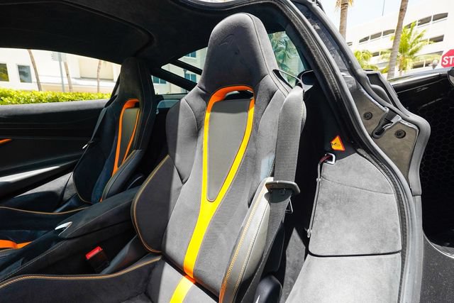 Used 2018 McLaren 720S Performance photo 64