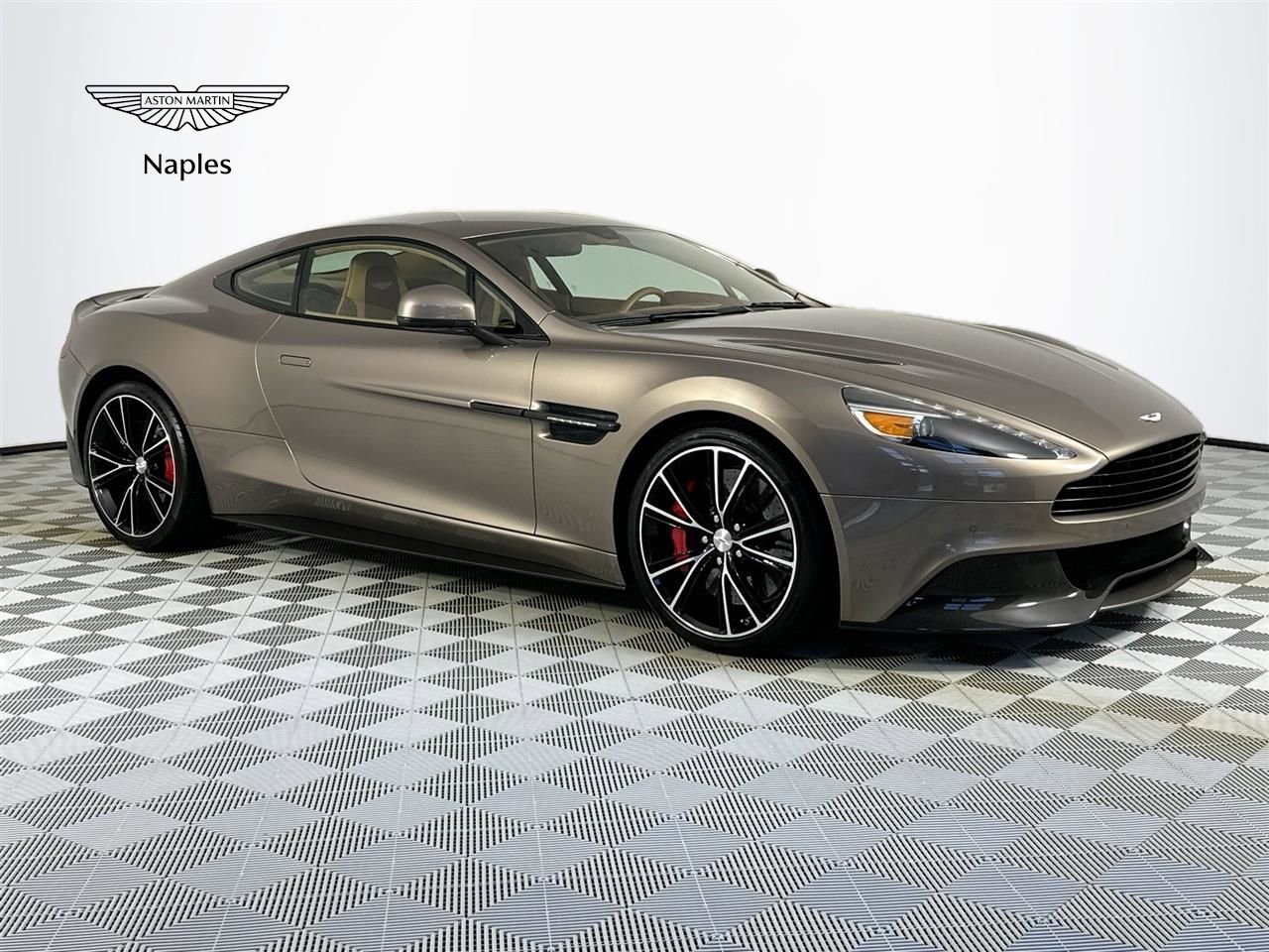 Used 2016 Aston Martin Vanquish Coupe