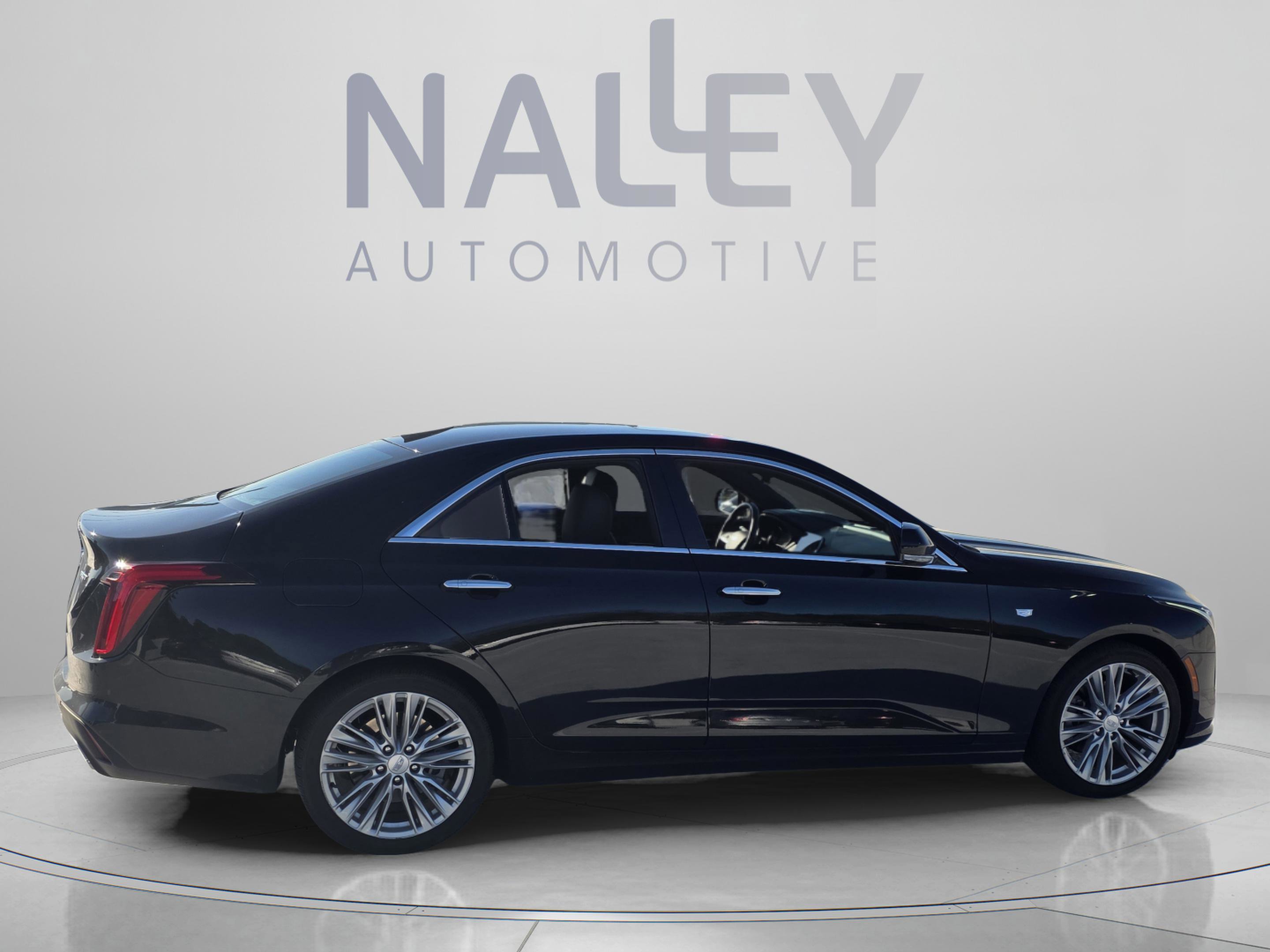 2022 Cadillac CT4 Premium Luxury