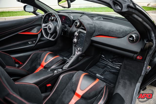 Used 2020 McLaren 720S Performance photo 23