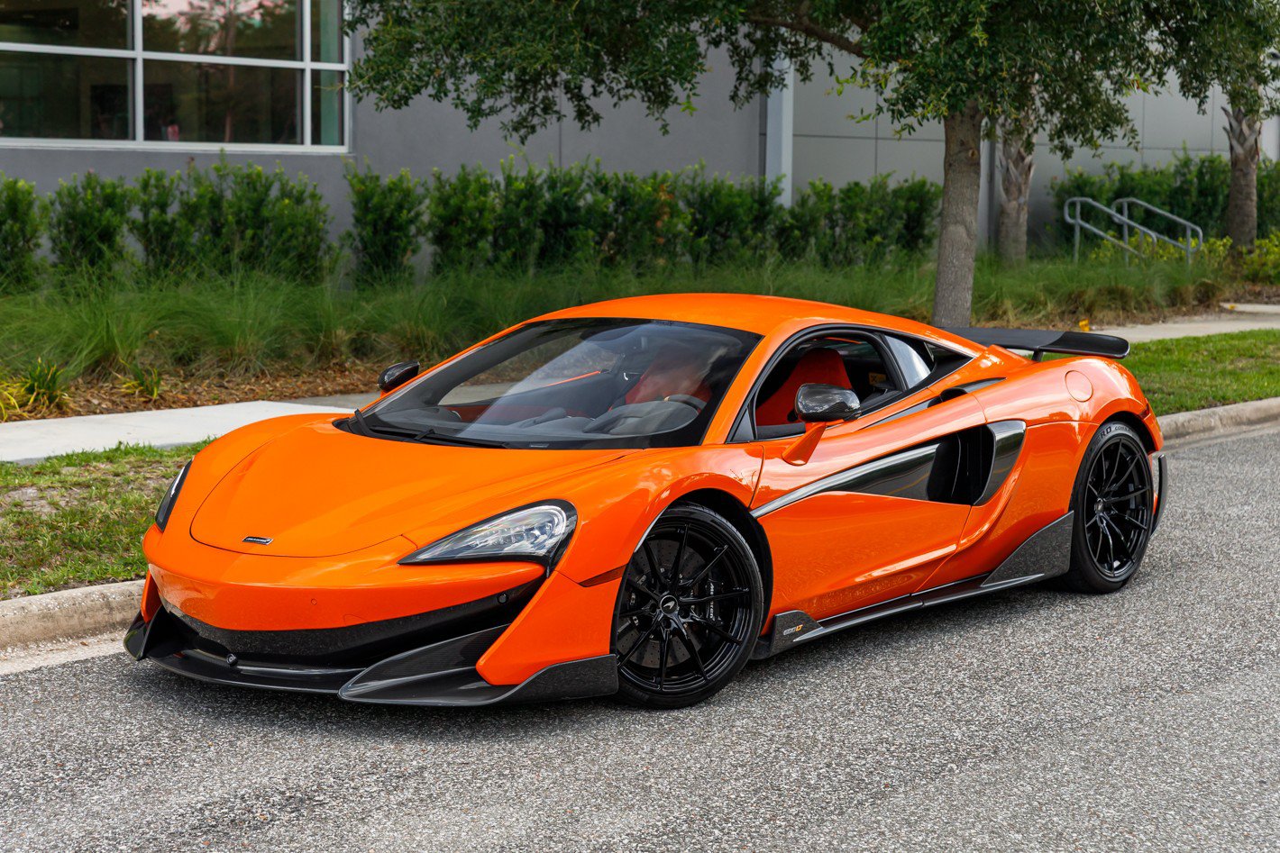 Used 2019 McLaren 600LT photo 31