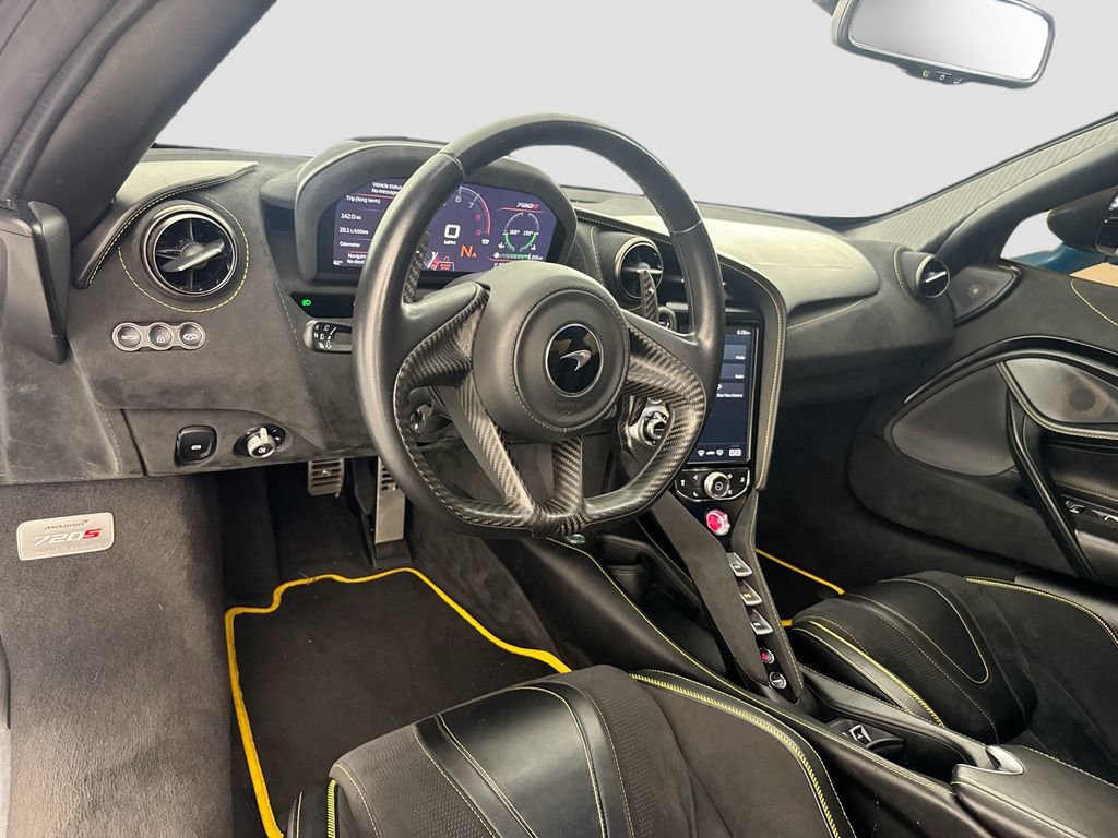 Used 2020 McLaren 720S Spider photo 9