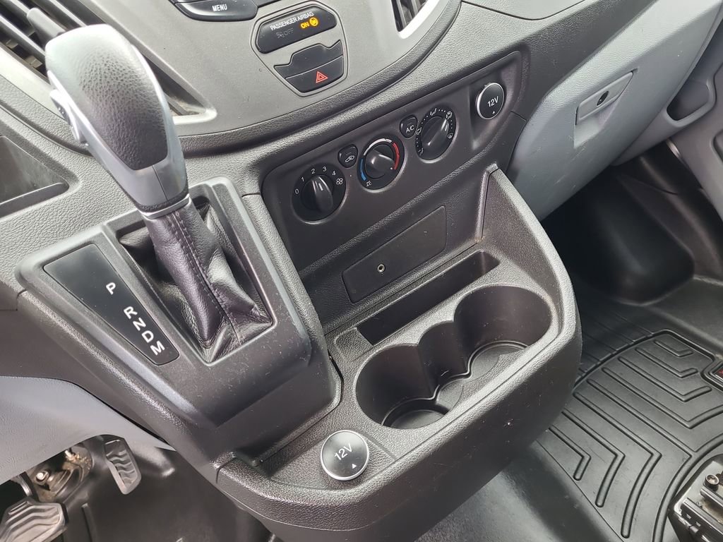 2018 Ford Transit 250 130" Low Roof