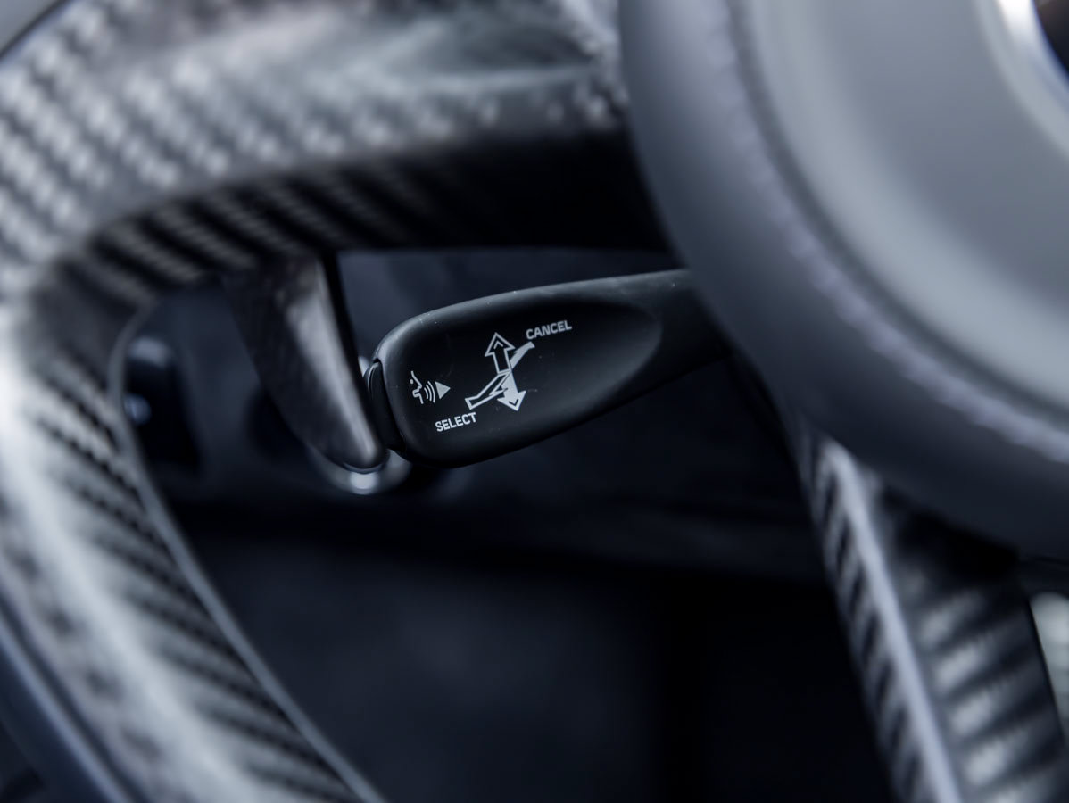 Used 2025 McLaren 750S photo 25