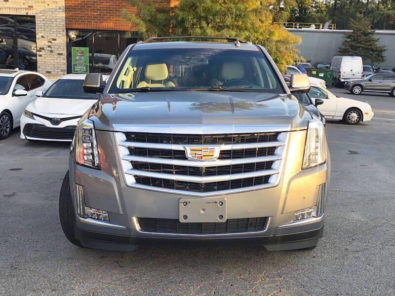 2018 Cadillac Escalade Luxury