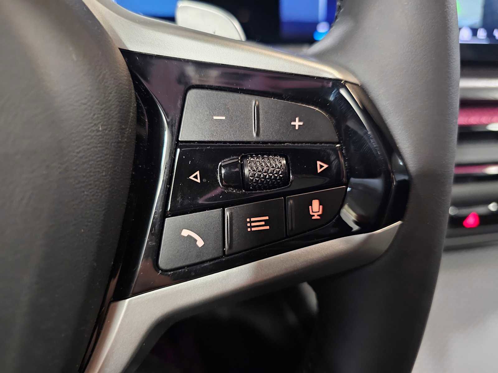 2025 BMW 330i xDrive Sedan