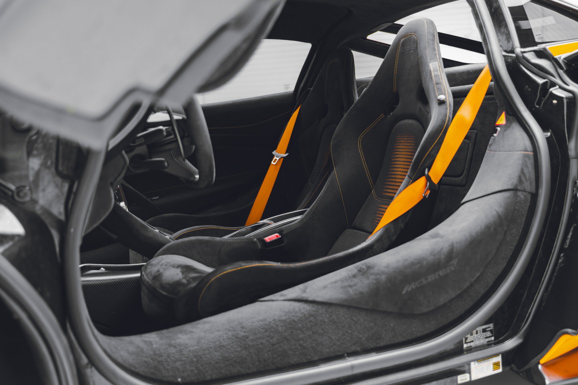 Used 2021 McLaren 765LT photo 41