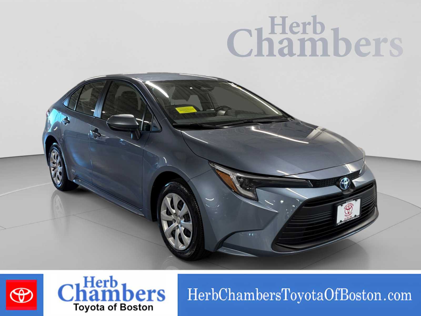 Used 2025 Toyota Corolla LE