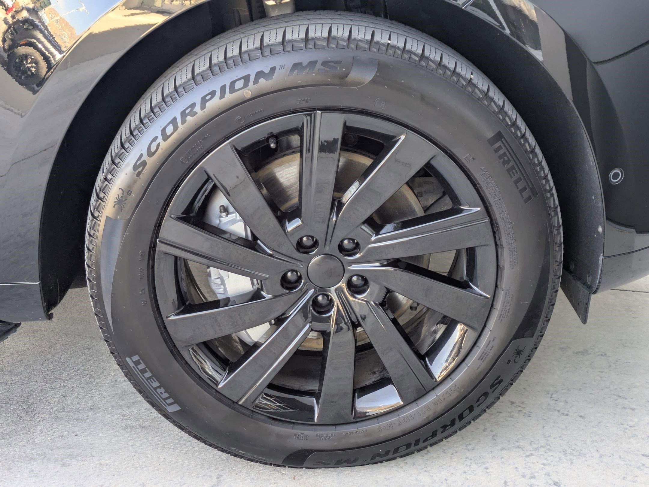 2025 Land Rover Range Rover SE