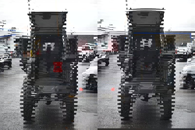 2024 Jeep Wrangler Unlimited Rubicon 392