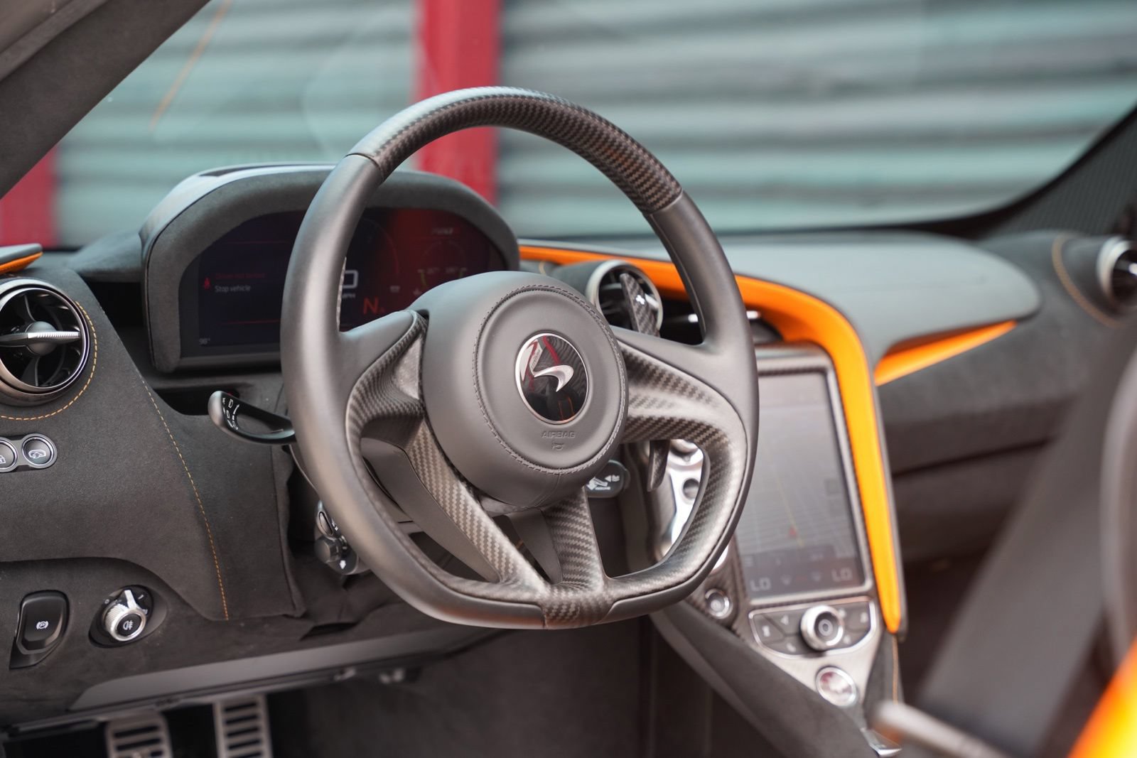 Used 2022 McLaren 720S Performance photo 25