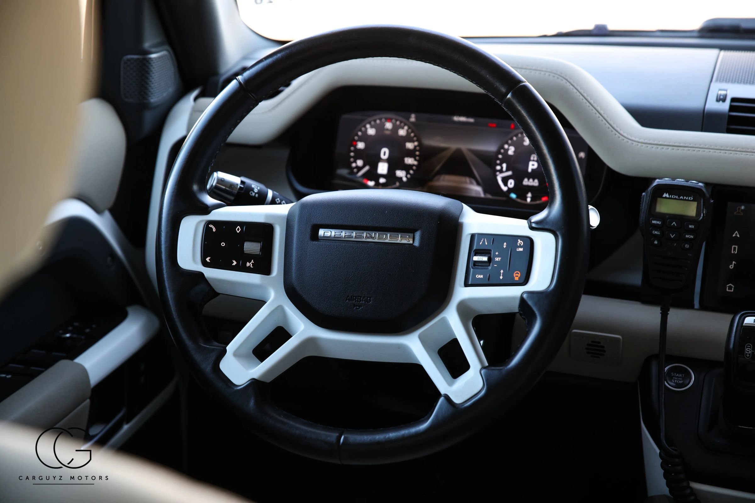 2021 Land Rover Defender 110 SE