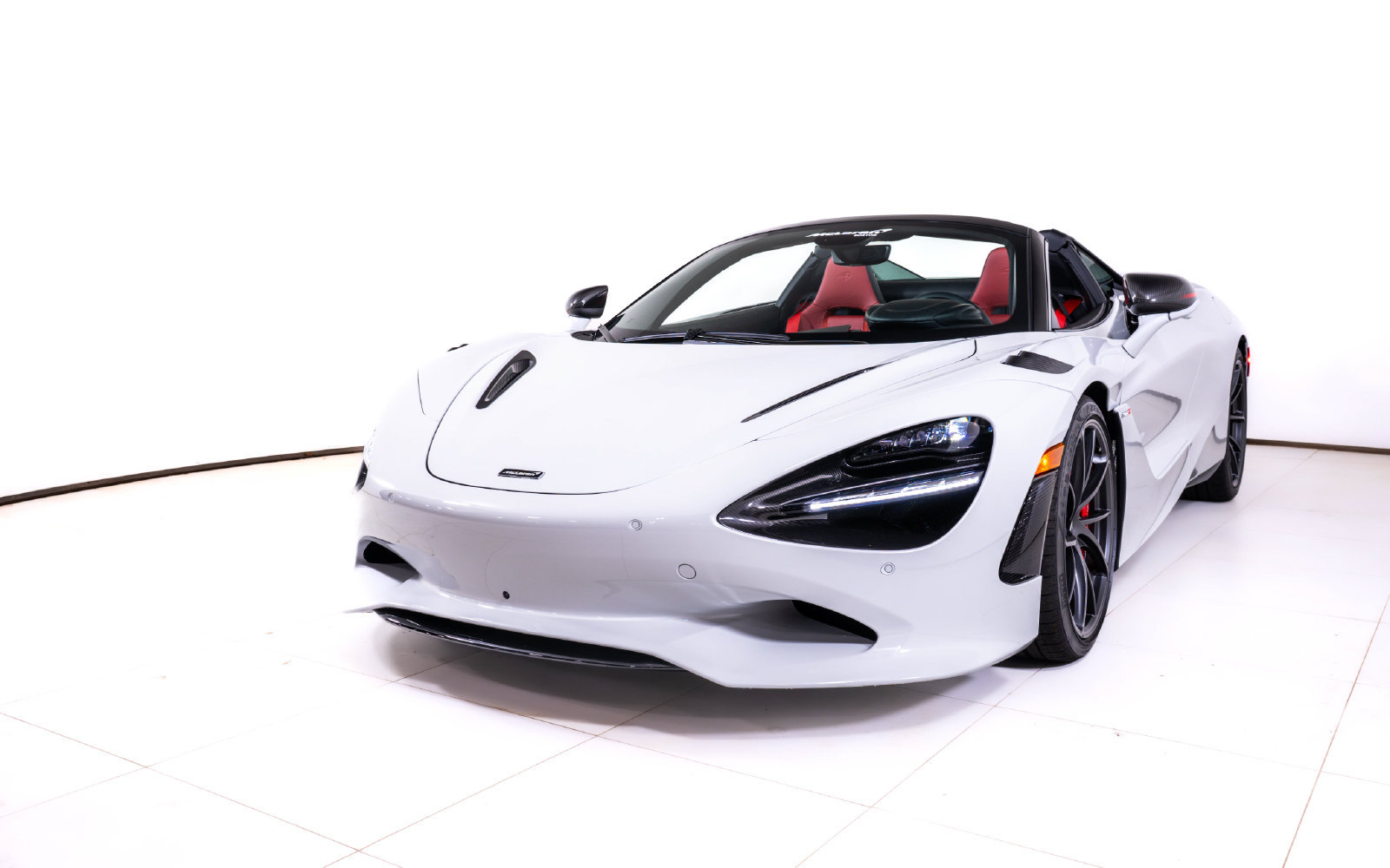 New 2027 McLaren 750S Spider photo 12